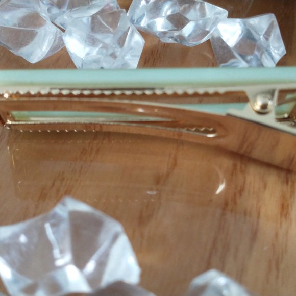 Hair acceories - Picture 2 of 7